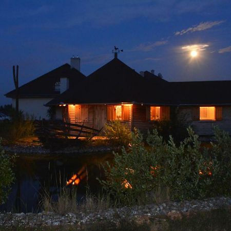 Hotel Lila Akac Vendeghaz Dabrony Zewnętrze zdjęcie